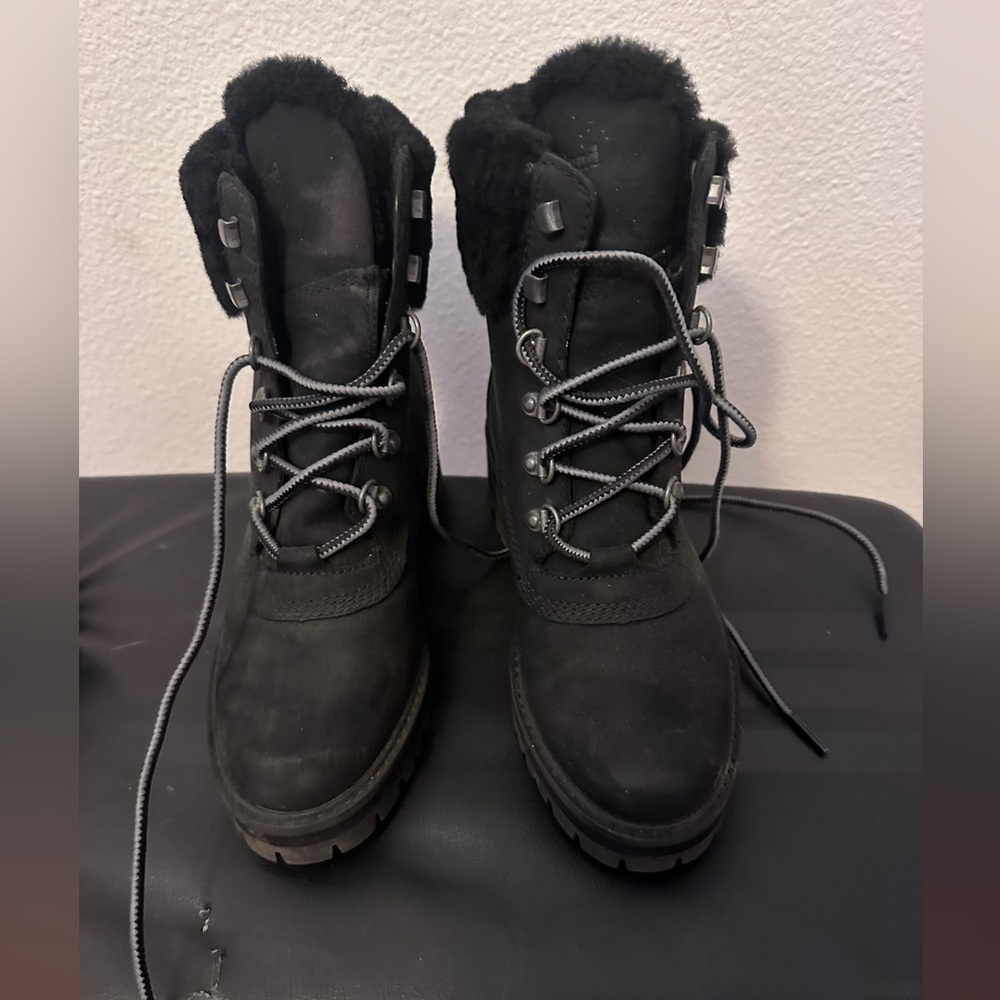 Timberland winter boots size 6.5